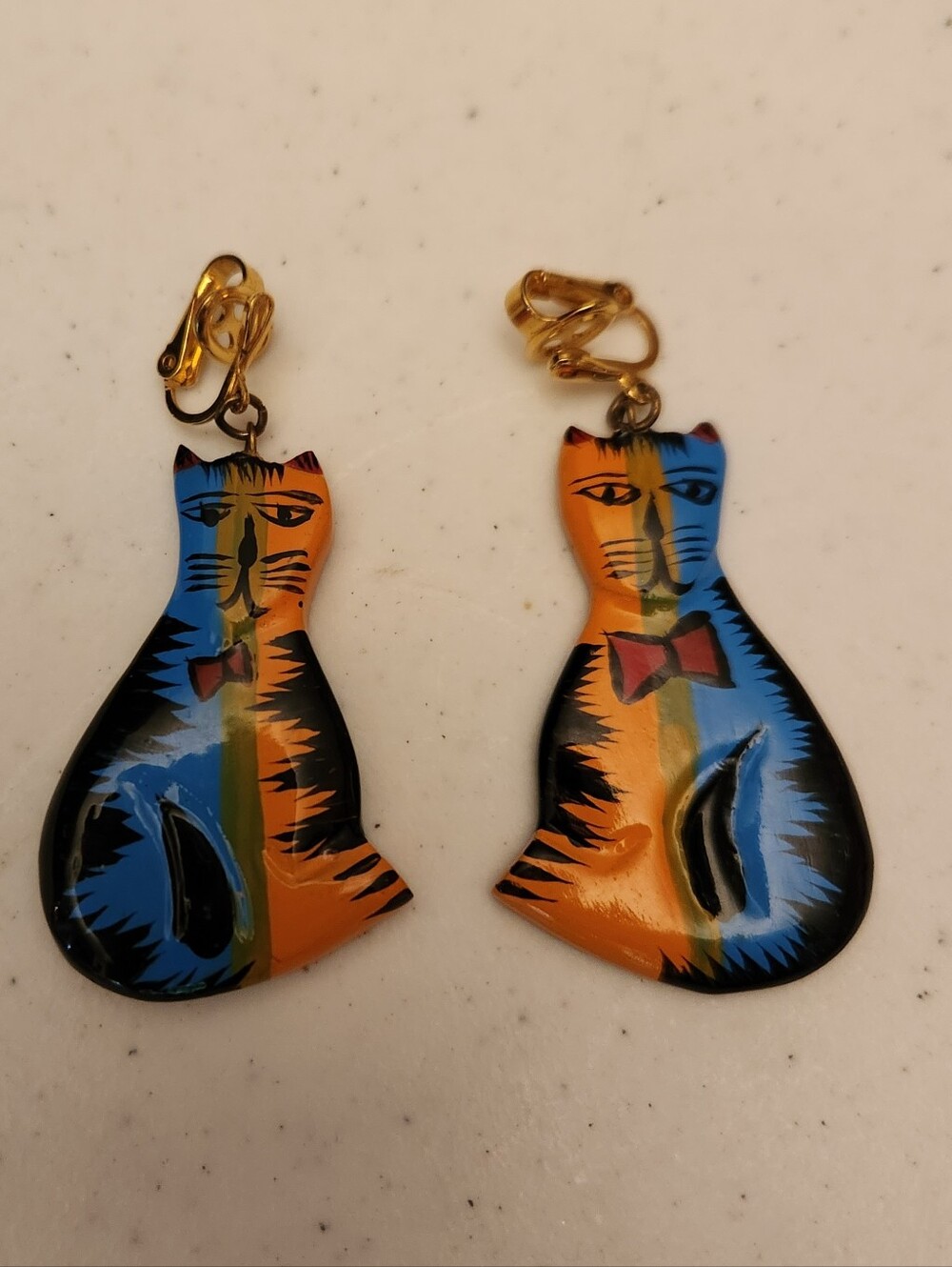 Unique Blue & Orange Cat Clip-On Earrings - Cat